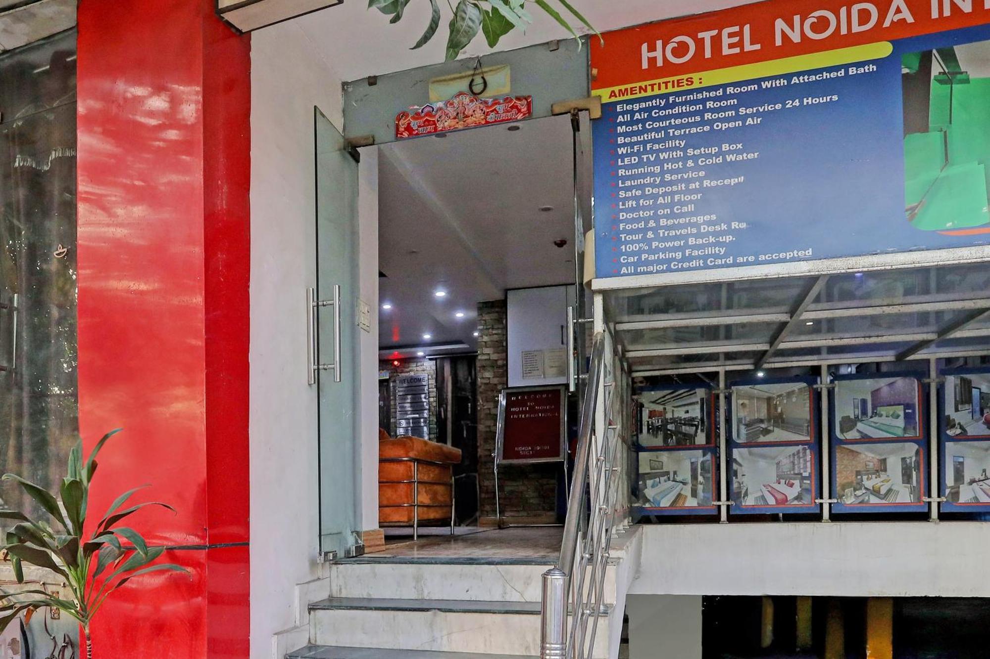 ホテル Collection O Noida Saffron エクステリア 写真